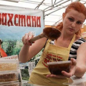 俄罗斯蜂蜜品牌前十名？俄罗斯蜂蜜的种类有哪些？