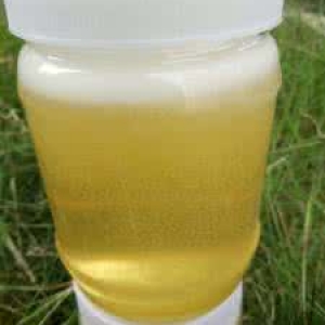 如何减缓蜂蜜胀气？蜂蜜胀气涨瓶还能喝吗？