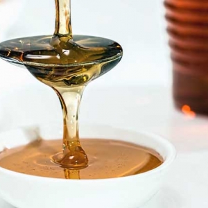 喝蜂蜜水有什么好处？经常喝不但能增强体质，而且还能美容养颜！