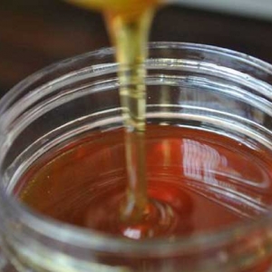蜂蜜生姜水的禁忌有哪些？除了喝法正确之外，这几种人最好少喝！
