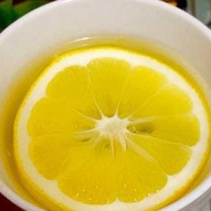 早上空腹喝蜂蜜柠檬水好吗？