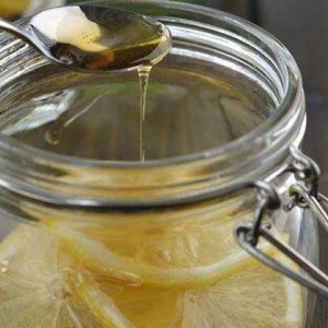 蜂蜜柠檬水最正确的泡法