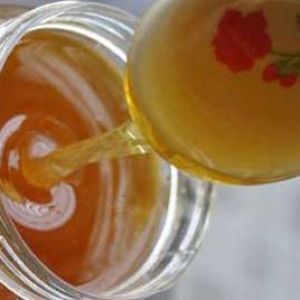 晚上喝蜂蜜水能治便秘吗？